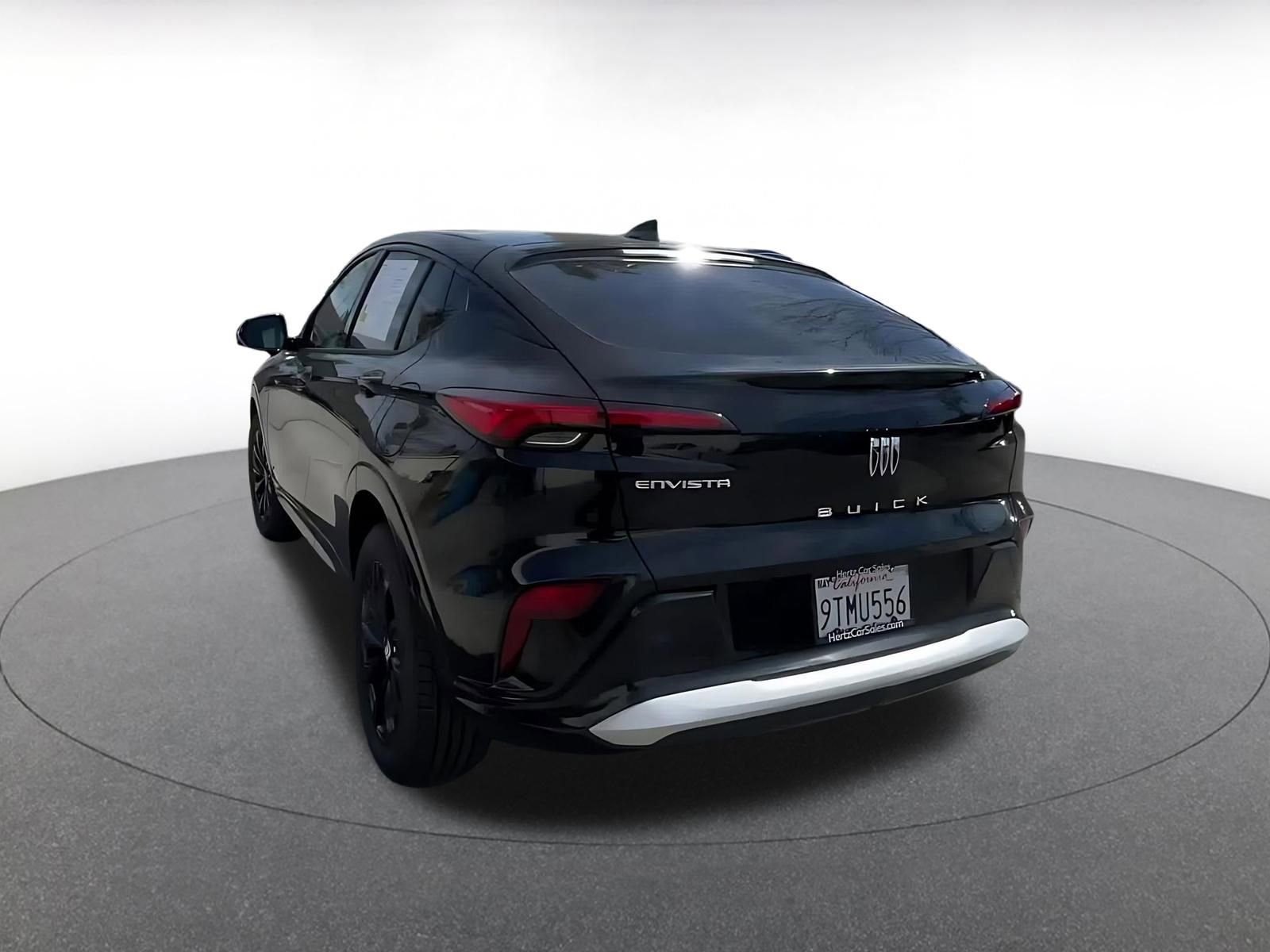 Used 2025 Buick Envista Sport Touring image 11