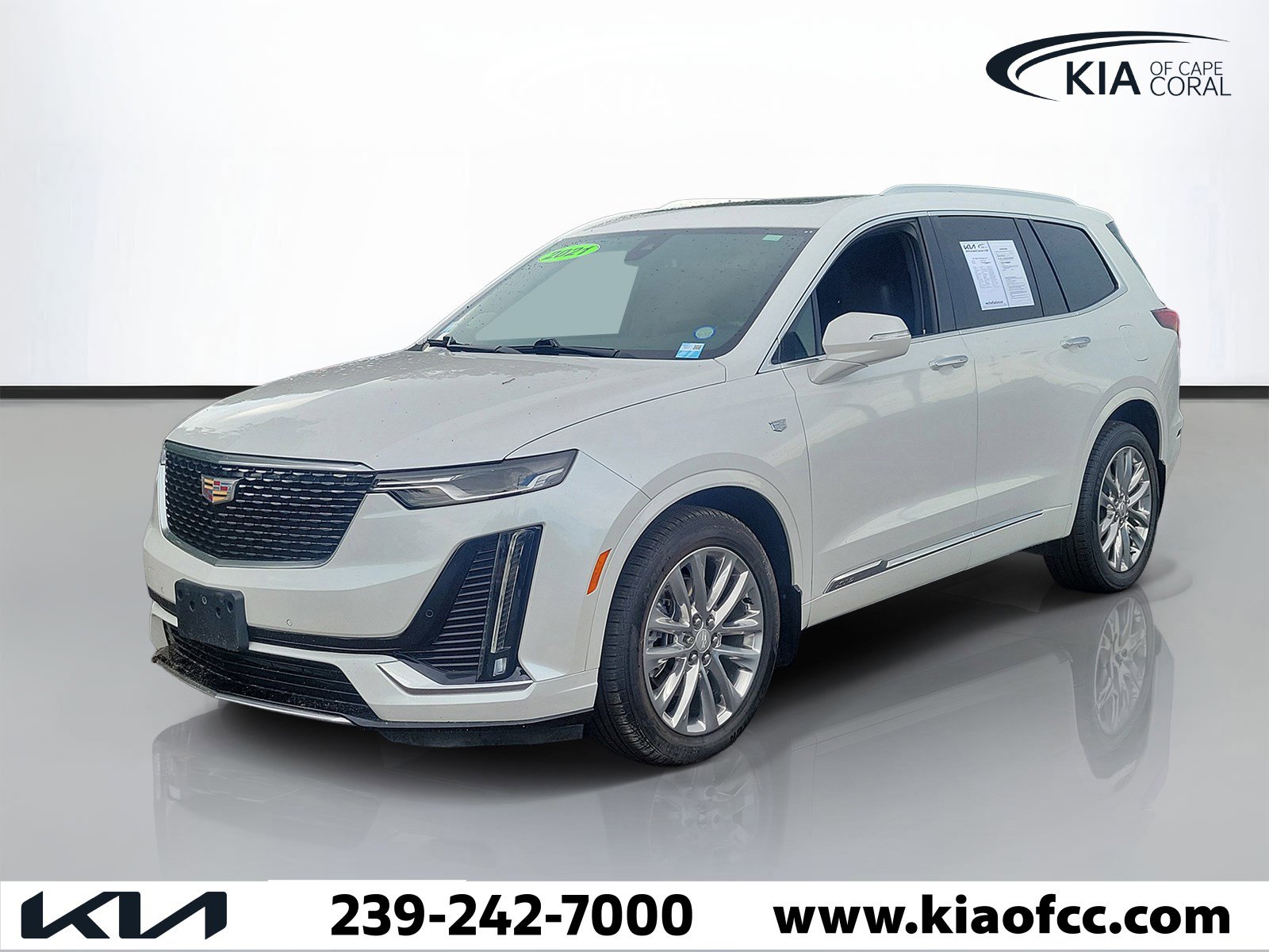 Used 2021 Cadillac XT6 Premium Luxury AWD/4WD image 3
