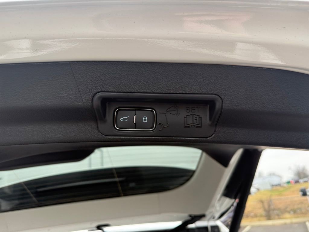 New 2026 Ford Explorer Active image 36