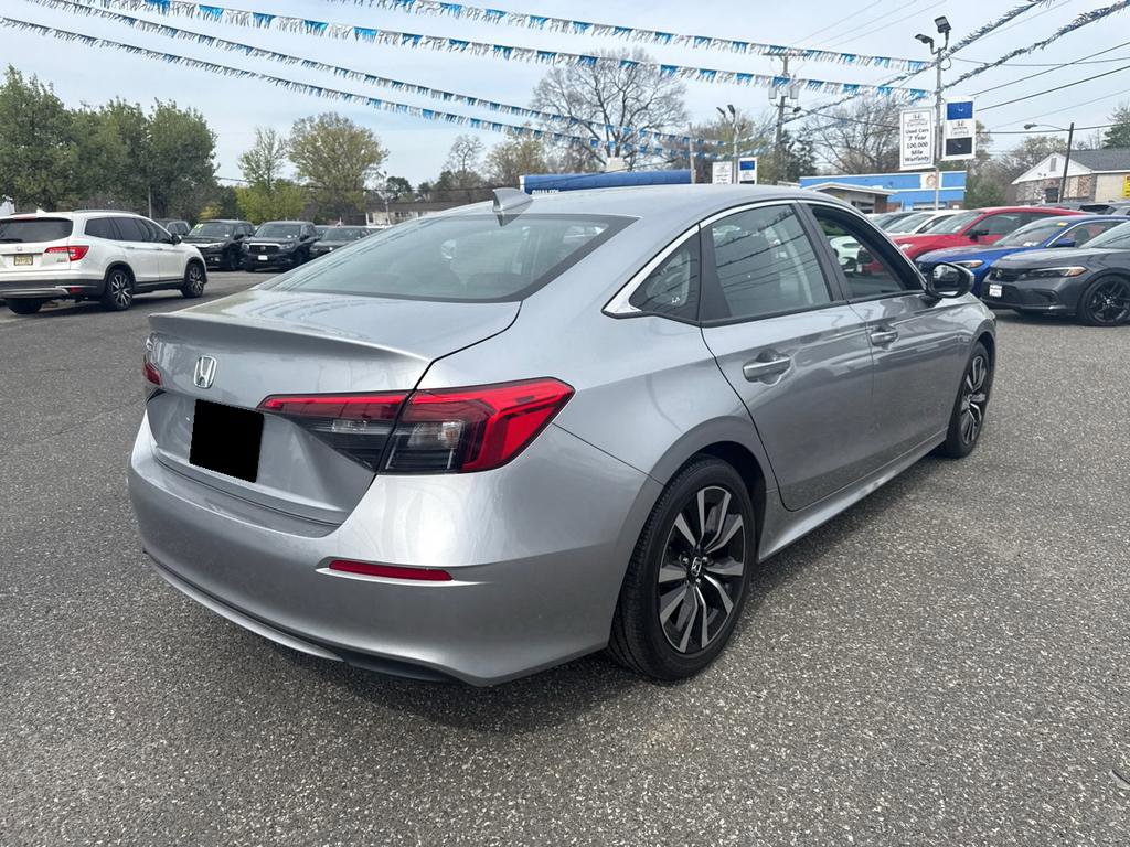 Used 2023 Honda Civic EX image 6