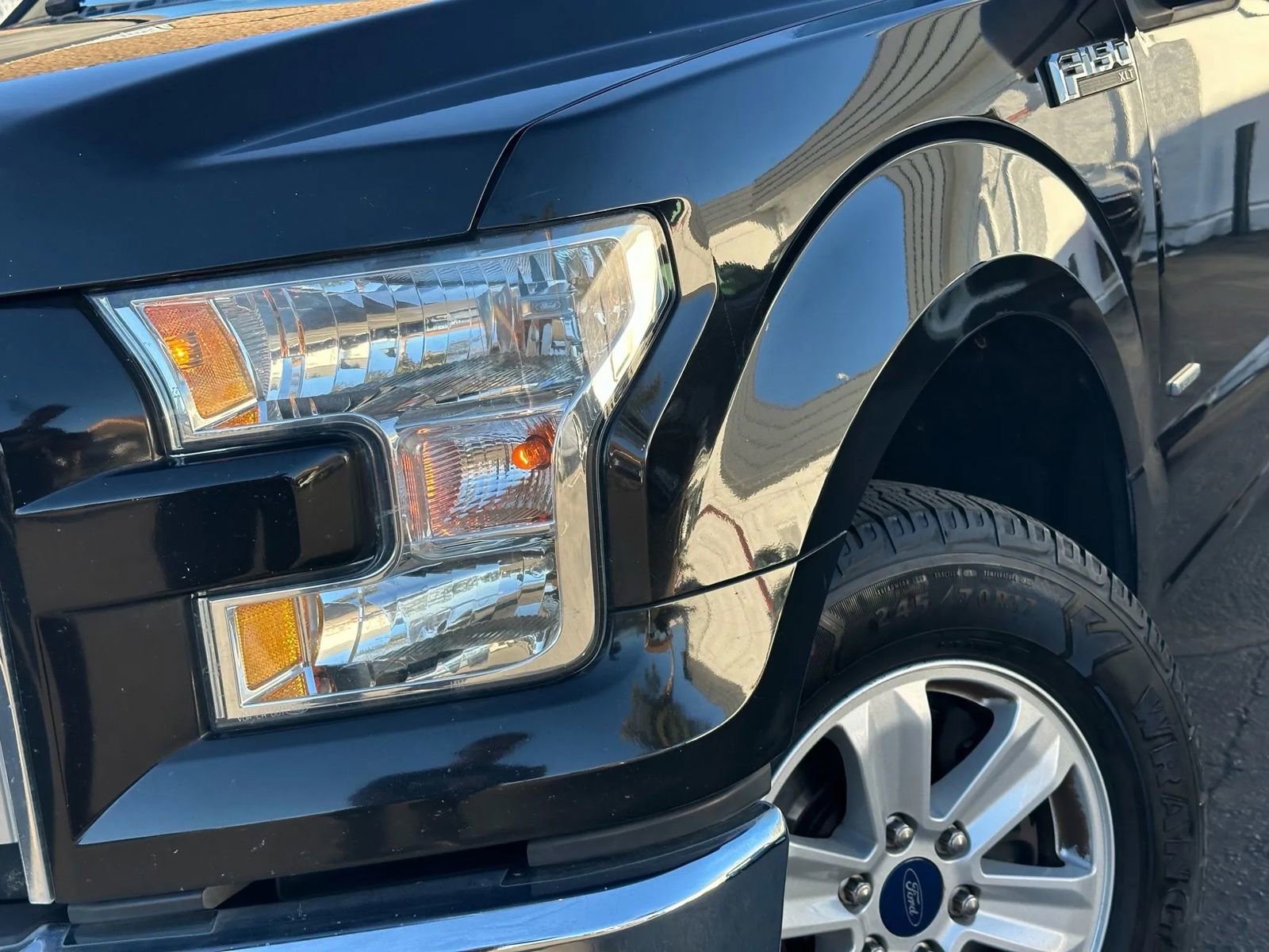 Used 2015 Ford F150 XLT w/ Equipment Group 301A Mid image 3