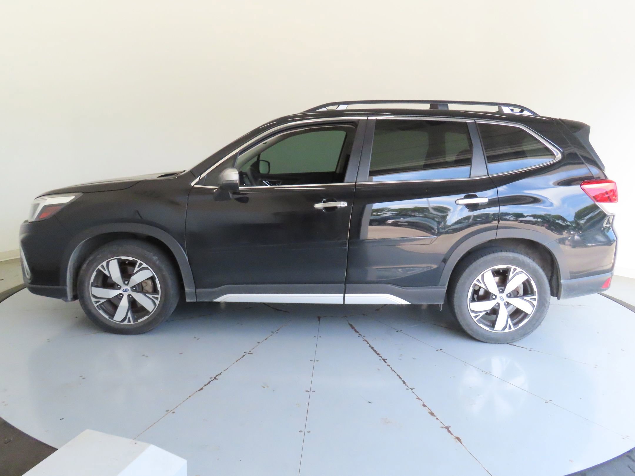 Used 2019 Subaru Forester Touring w/ Popular Package #3 AWD/4WD image 7