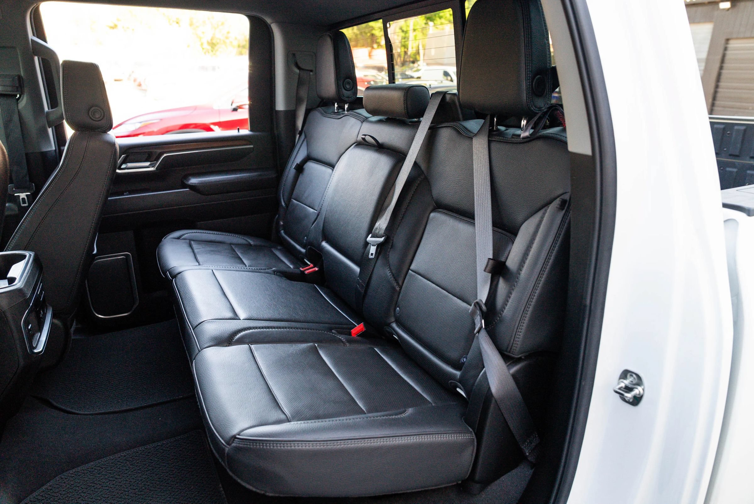 Used 2025 GMC Sierra 3500 Denali w/ Denali Reserve Package AWD/4WD image 15