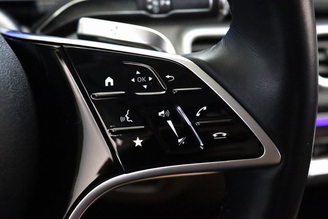 Used 2024 Mercedes-Benz GLE 450e 4MATIC w/ Driver Assistance Package image 6