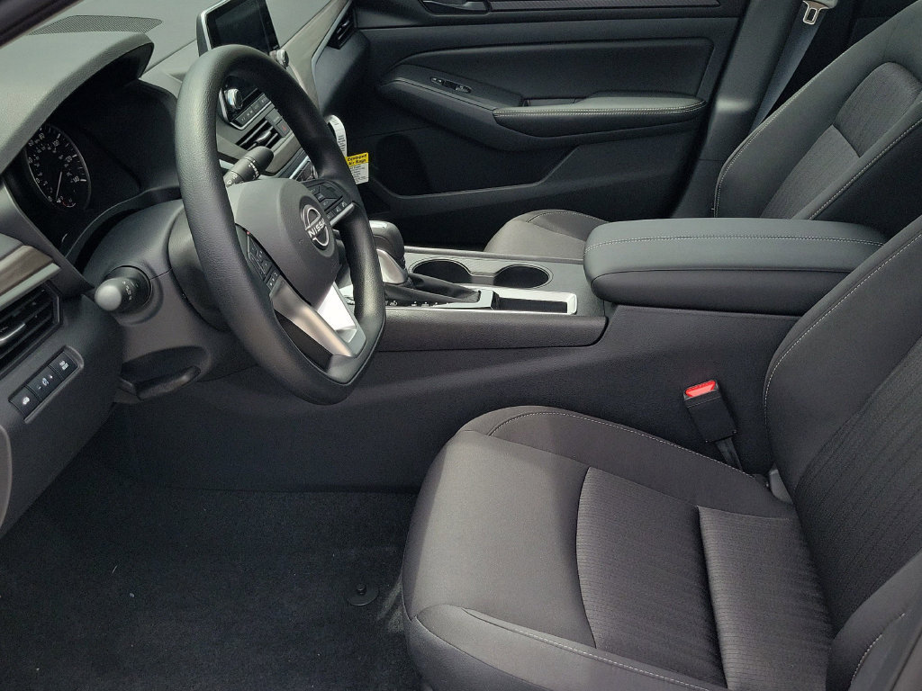 New 2026 Nissan Altima 2.5 SV FWD image 21