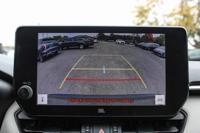 Used 2023 Toyota RAV4 XLE Premium image 25