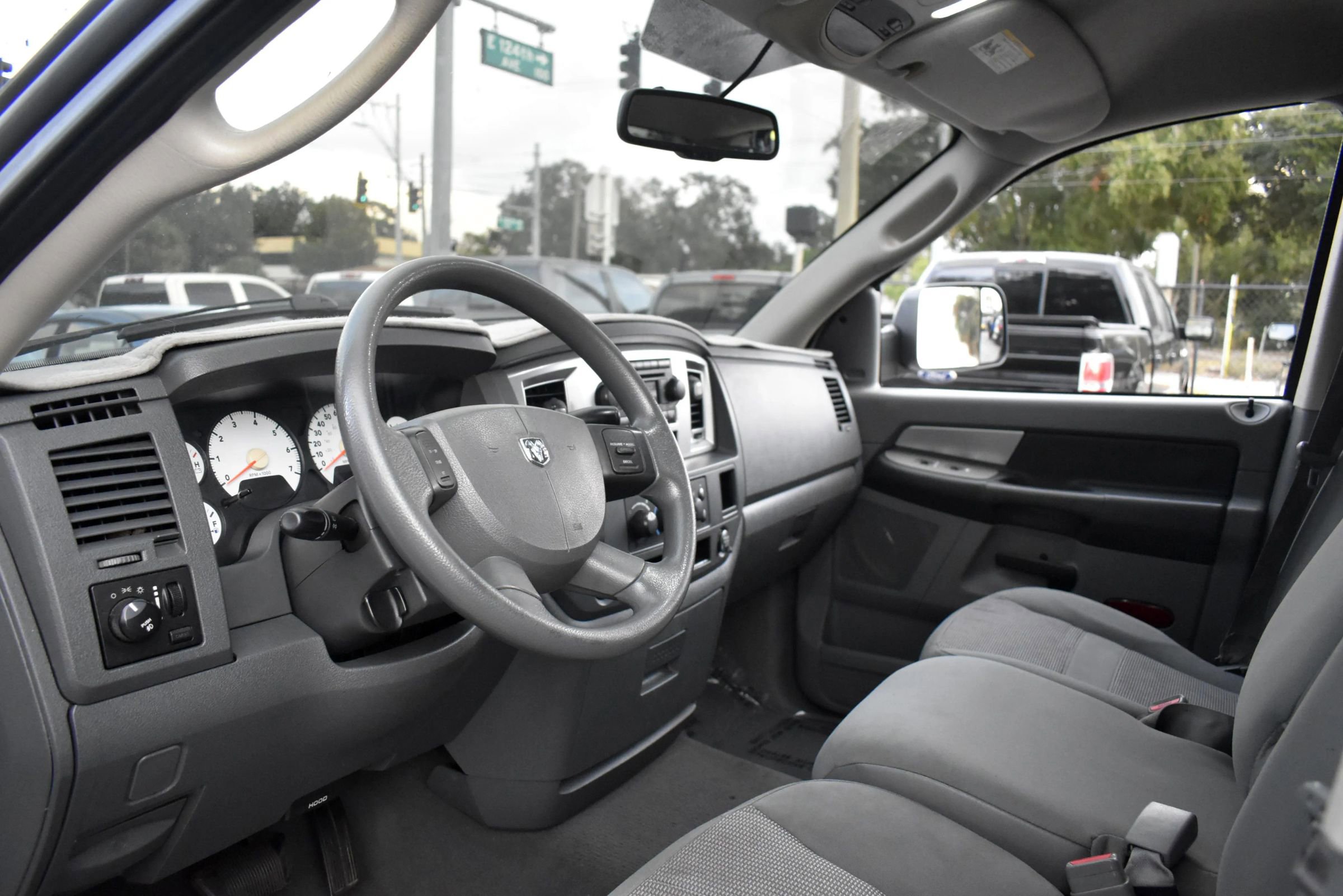 Used 2007 Dodge Ram 1500 Truck SLT image 11