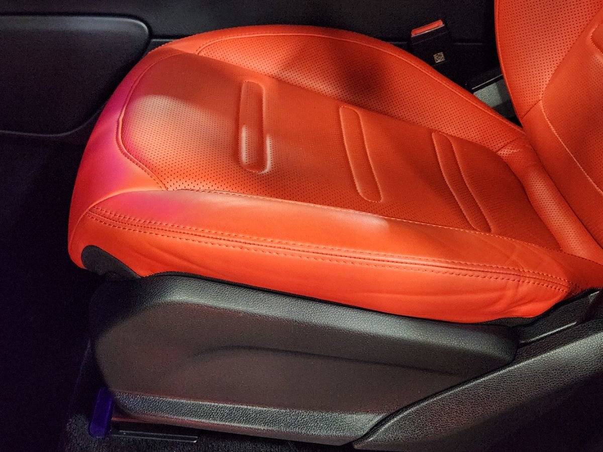 Used 2025 Mercedes-Benz G 550 image 43