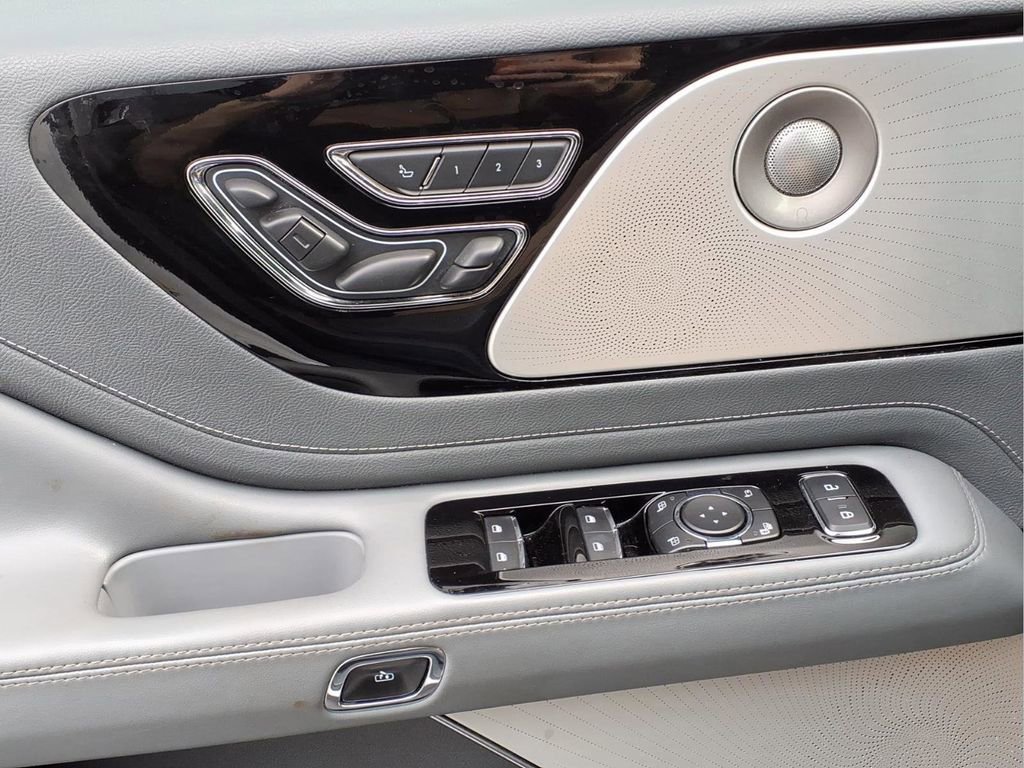 Used 2021 Lincoln Aviator Grand Touring w/ Equipment Group 302A image 22