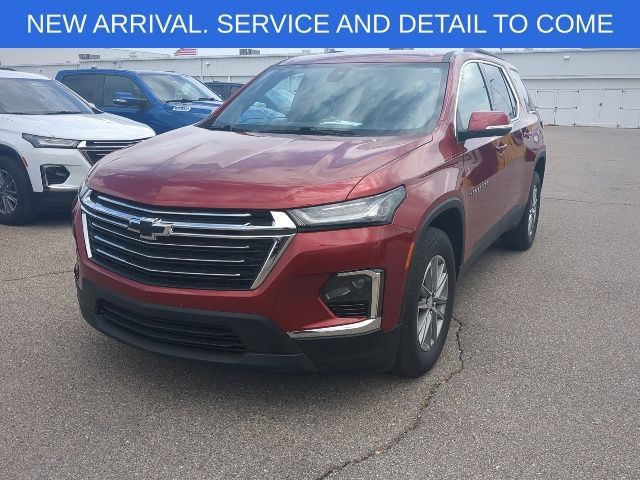 Certified 2023 Chevrolet Traverse LT FWD image 1