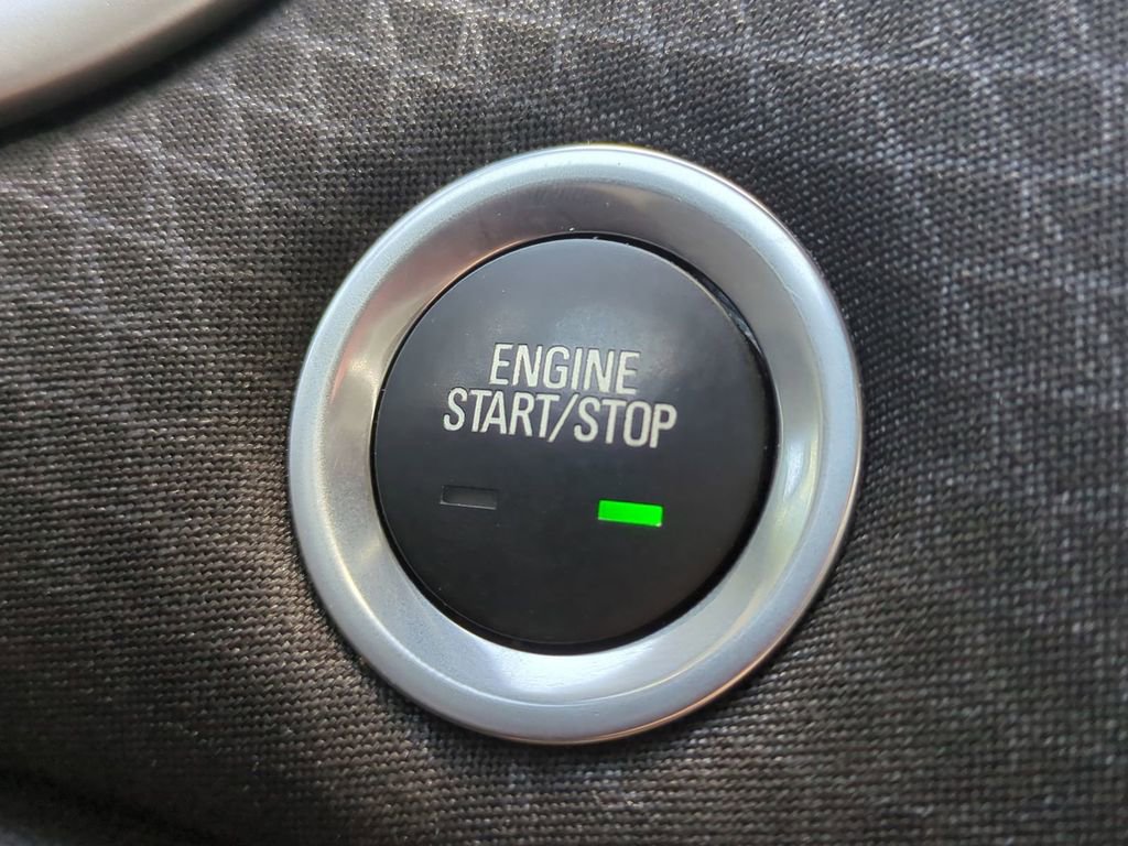 Used 2024 Chevrolet Malibu LT image 32