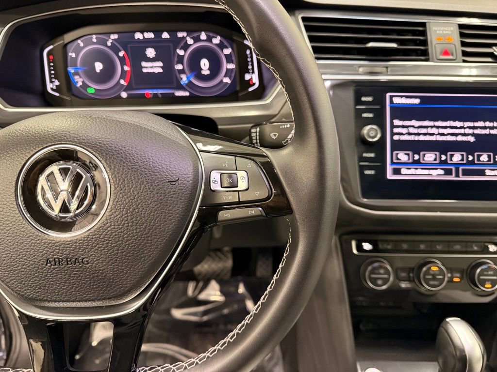 Used 2021 Volkswagen Tiguan SE image 14