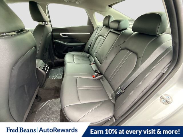 New 2025 Hyundai Sonata Limited FWD image 31