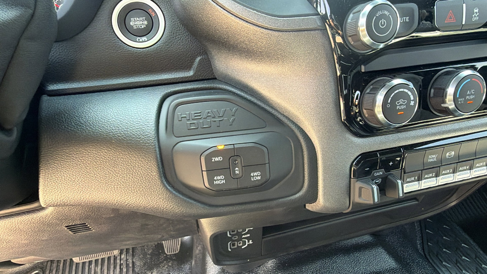 New 2026 RAM 4500 Tradesman w/ Chrome Appearance Group AWD/4WD image 28