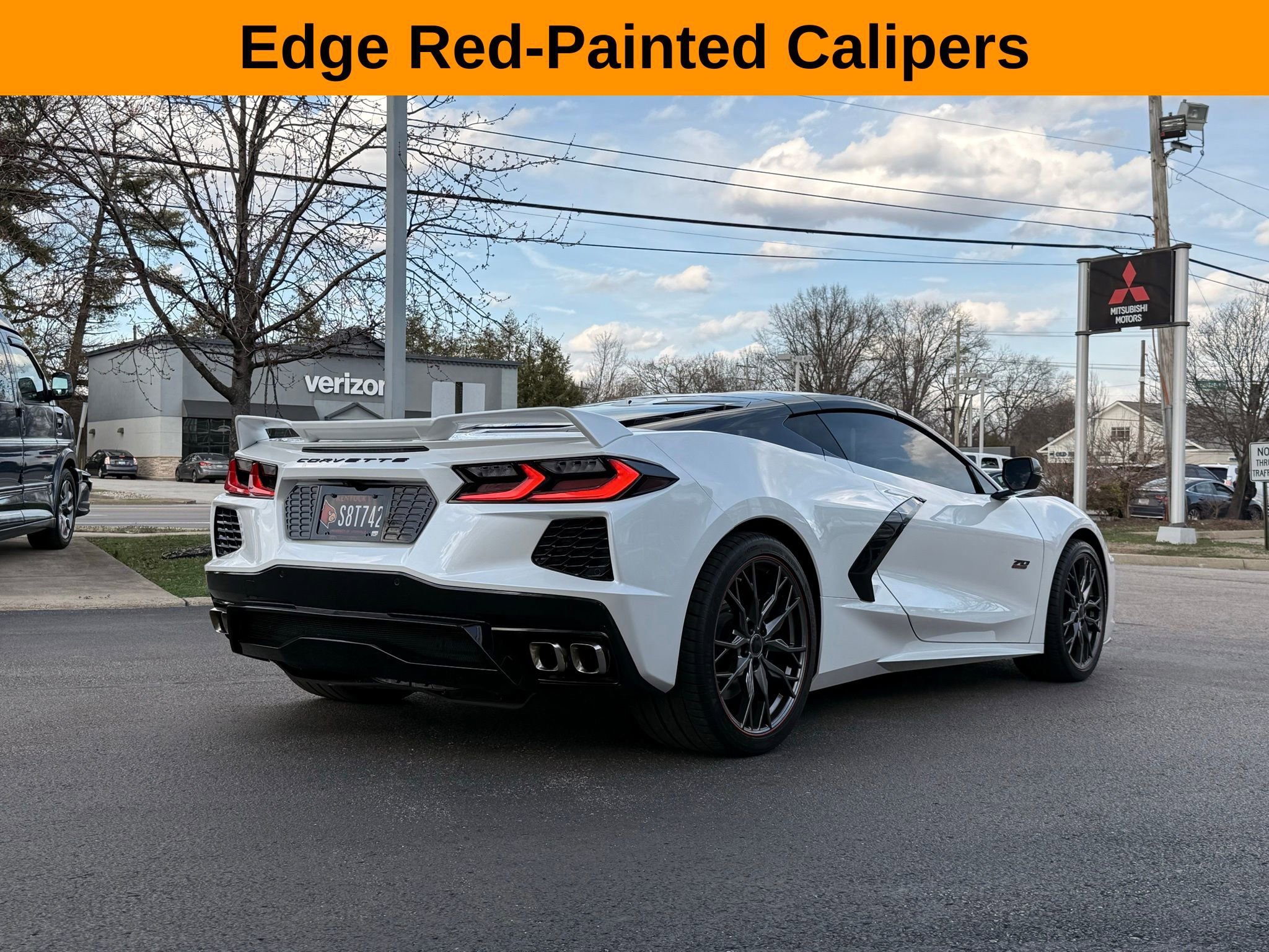 Used 2023 Chevrolet Corvette Stingray w/ Z51 Performance Package image 3