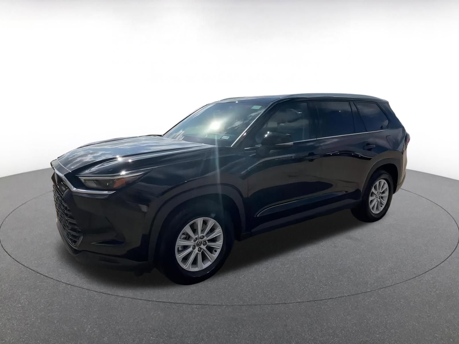 Used 2025 Toyota Grand Highlander FWD image 8