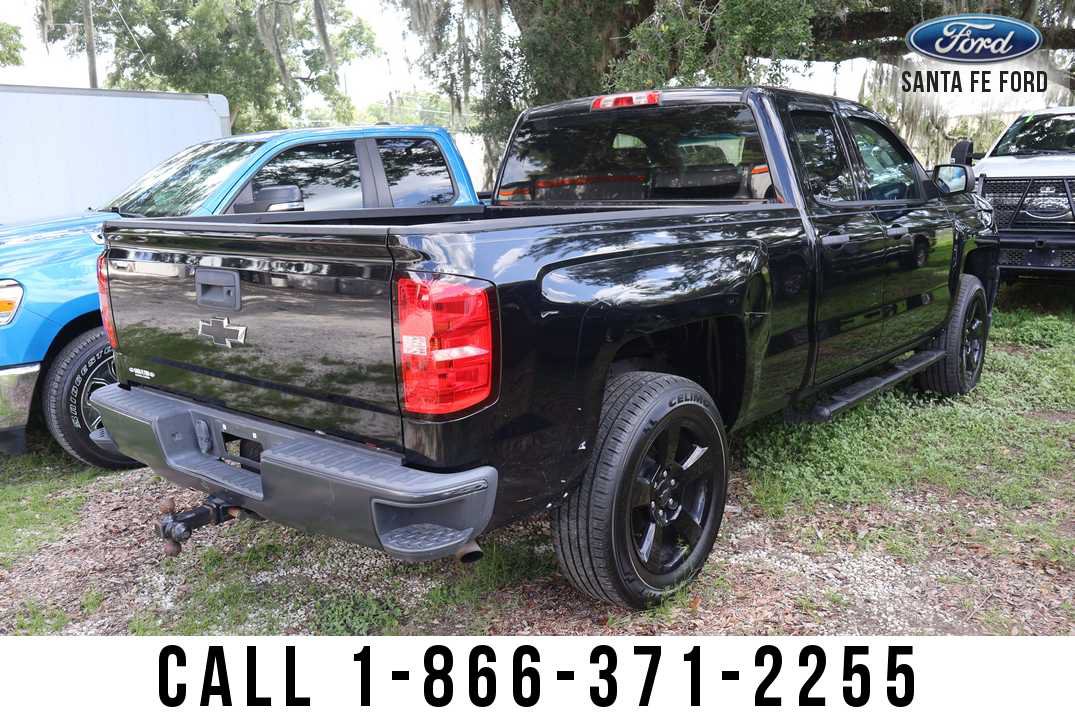 Used 2016 Chevrolet Silverado 1500 W/T w/ Black Out Edition RWD image 4
