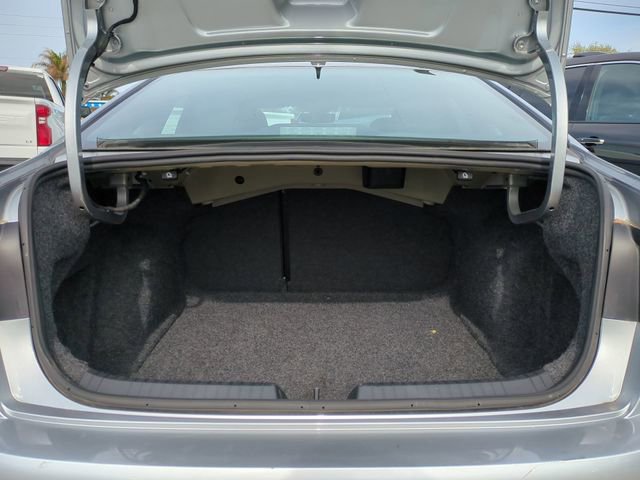 Used 2025 Volkswagen Jetta SE FWD image 13