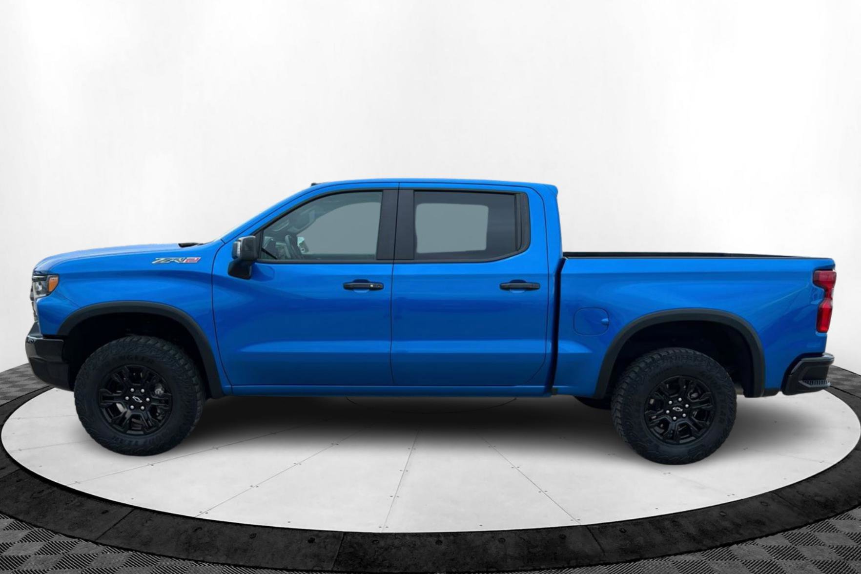 Certified 2023 Chevrolet Silverado 1500 ZR2 w/ Technology Package image 2