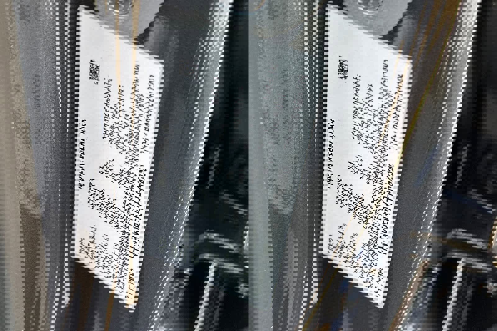 Used 2023 Tesla Model 3 Standard Range image 33