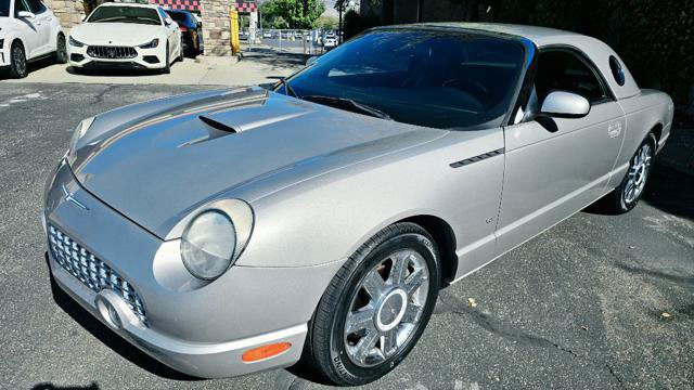 Used 2004 Ford Thunderbird RWD image 1