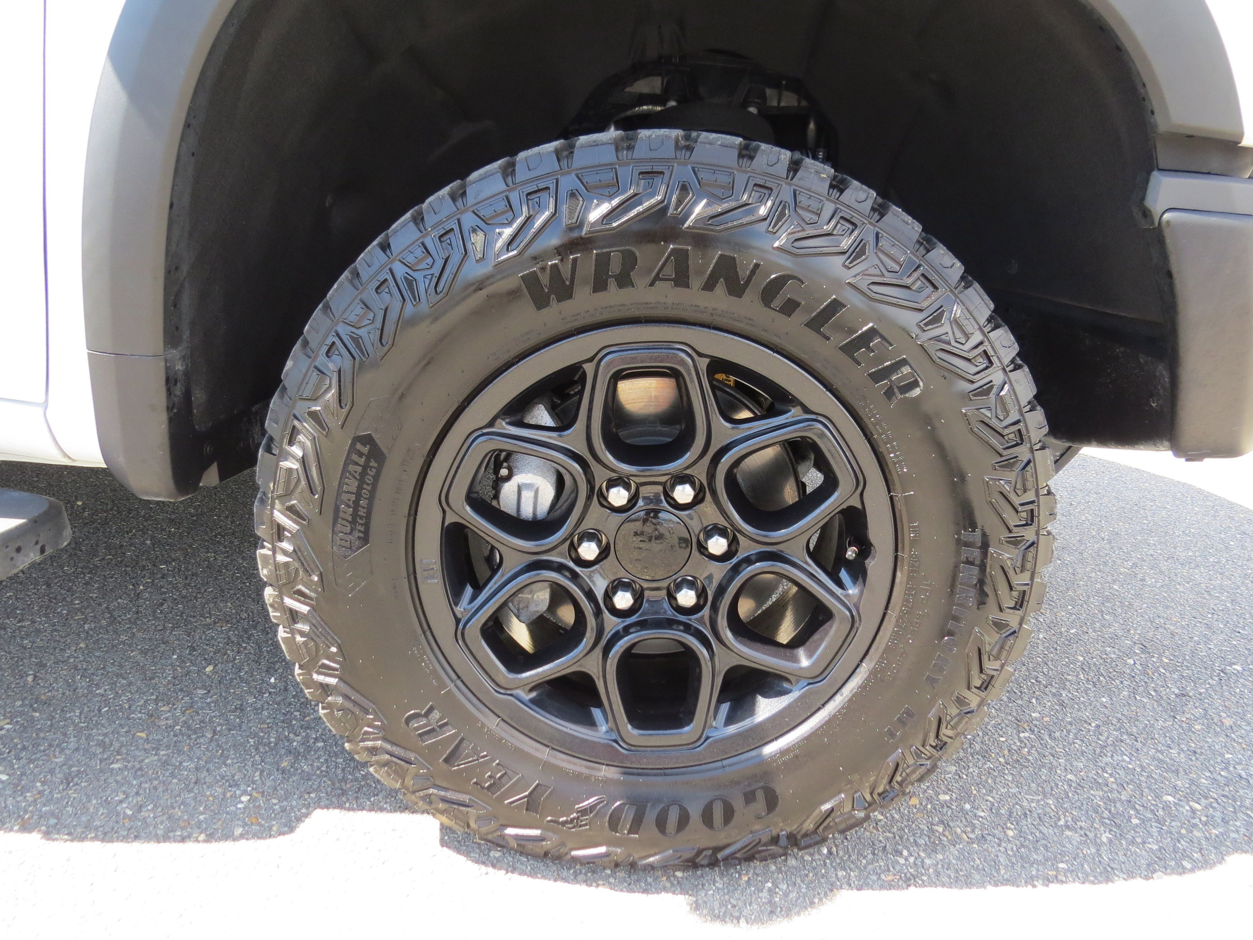 Certified 2024 Chevrolet Silverado 1500 ZR2 w/ ZR2 Bison Edition image 12