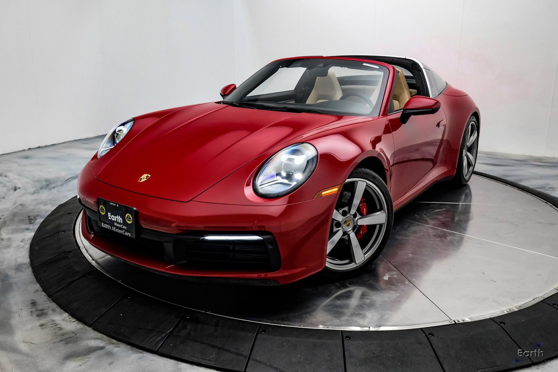 Used 2021 Porsche 911 Targa 4S Heritage Design image 5