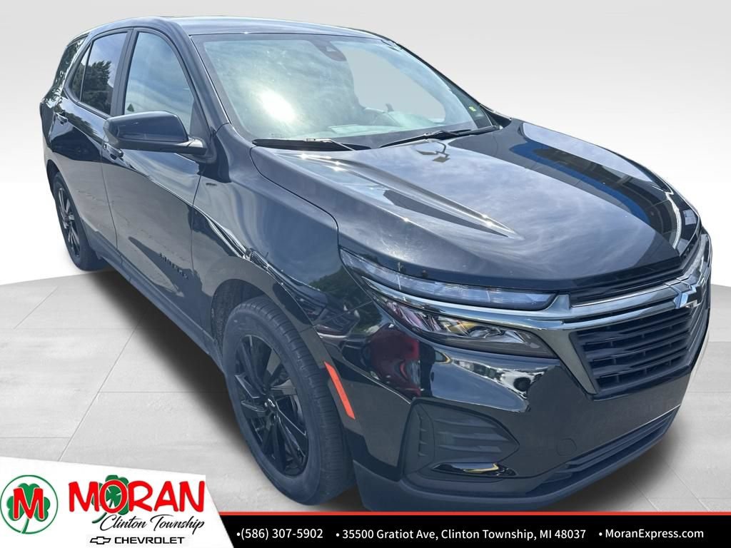 Certified 2024 Chevrolet Equinox LS w/ LS Convenience Package FWD image 4