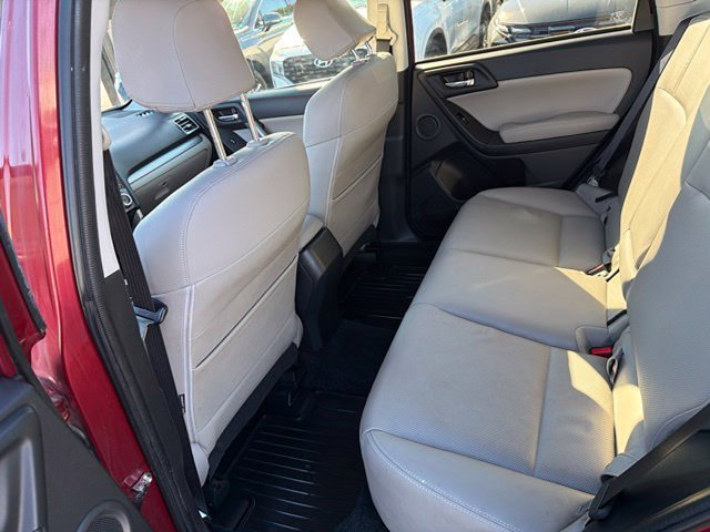 Used 2016 Subaru Forester 2.5i Touring w/ Eyesight & Navigation System AWD/4WD image 15