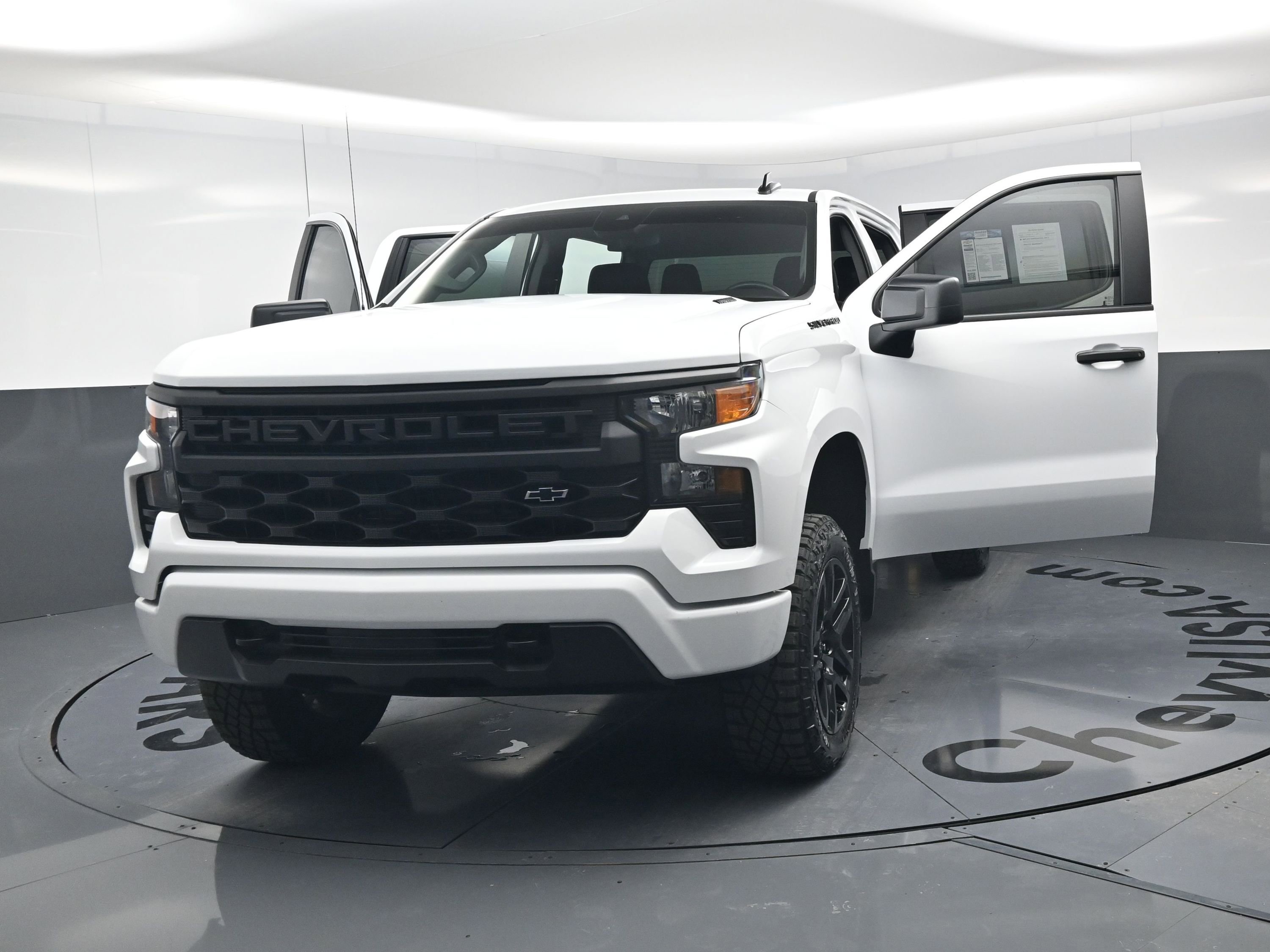 Certified 2025 Chevrolet Silverado 1500 Custom w/ Turbomax Blackout Package image 23