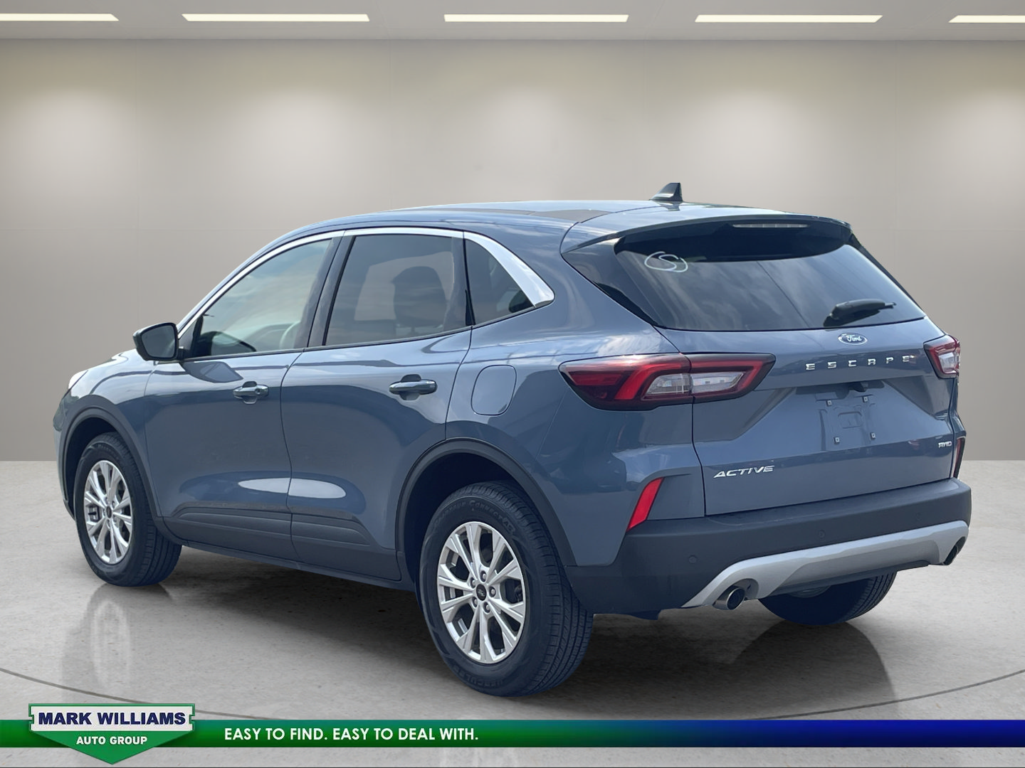 Used 2023 Ford Escape Active w/ Tech Pack #2 AWD/4WD image 6
