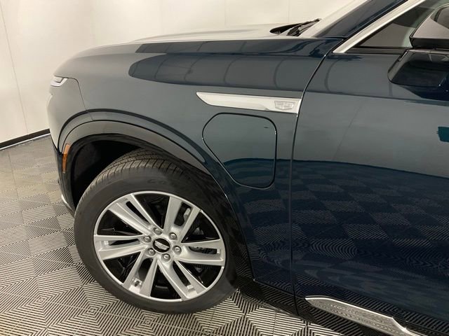 New 2026 Cadillac Vistiq Luxury image 32