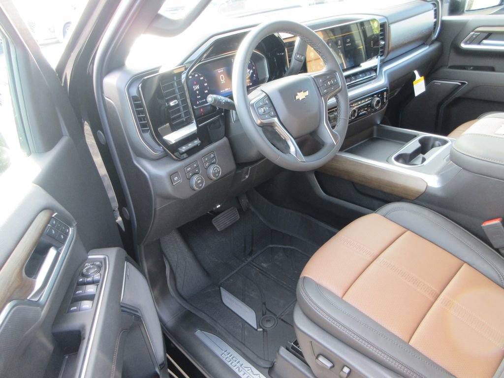 New 2026 Chevrolet Silverado 3500 High Country w/ High Country Premium Package AWD/4WD image 14