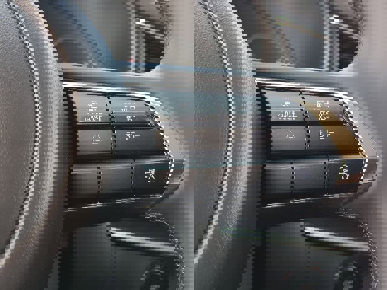 Used 2025 MAZDA CX-30 AWD 2.5 S w/ Select Sport Pkg image 22