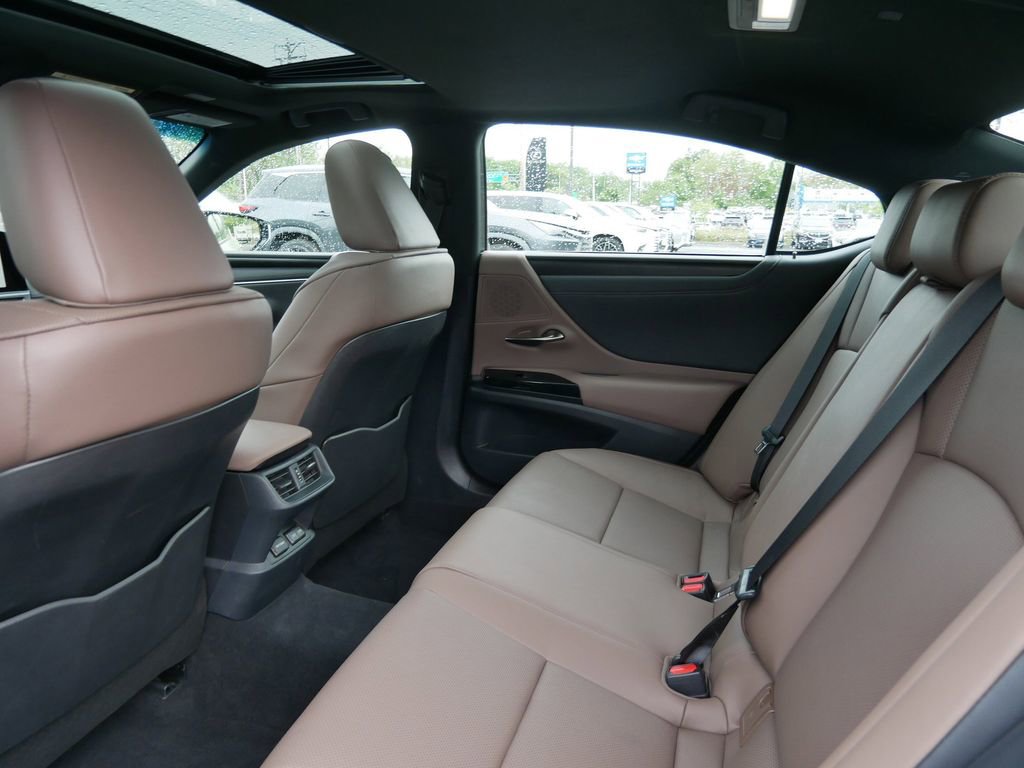 New 2025 Lexus ES 350 w/ Premium Package FWD image 11