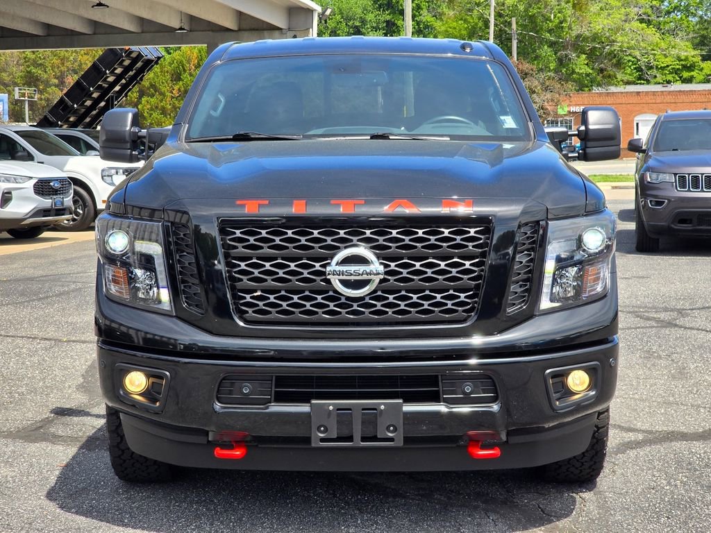 Used 2018 Nissan Titan SV w/ SV Convenience Package AWD/4WD image 22