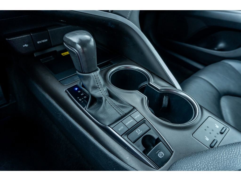 Used 2024 Toyota Camry XSE image 25