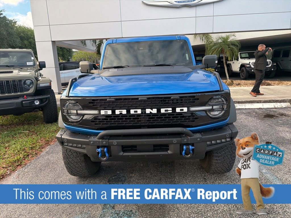 Used 2022 Ford Bronco Wildtrak image 3