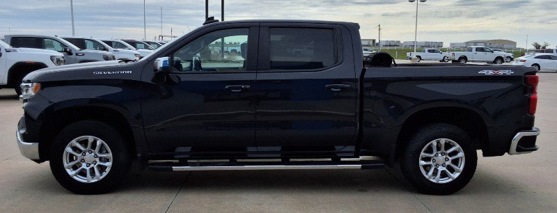 Used 2023 Chevrolet Silverado 1500 LT w/ Max Trailering Package AWD/4WD image 5