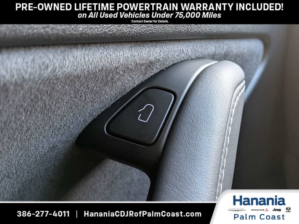 Used 2023 Tesla Model 3 Performance AWD/4WD image 29