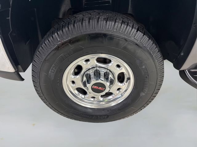 Used 2010 GMC Sierra 2500 SLE w/ SLE Preferred Package image 18