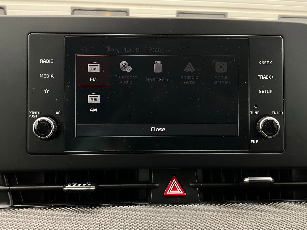 Used 2025 Kia Sportage LX image 28