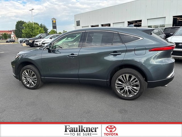 Certified 2022 Toyota Venza Limited w/ Advanced Technology Package AWD/4WD image 12