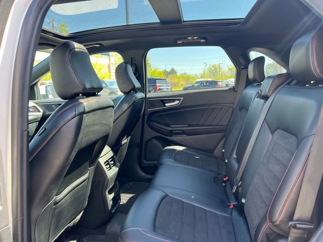 Used 2024 Ford Edge ST-Line AWD/4WD image 16