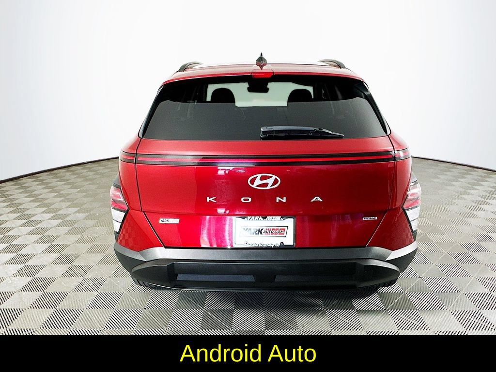 Used 2024 Hyundai Kona SEL AWD/4WD image 9