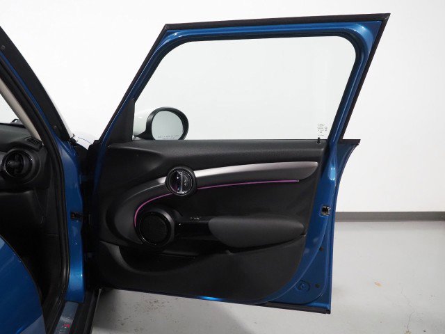 Used 2024 MINI Cooper S image 53