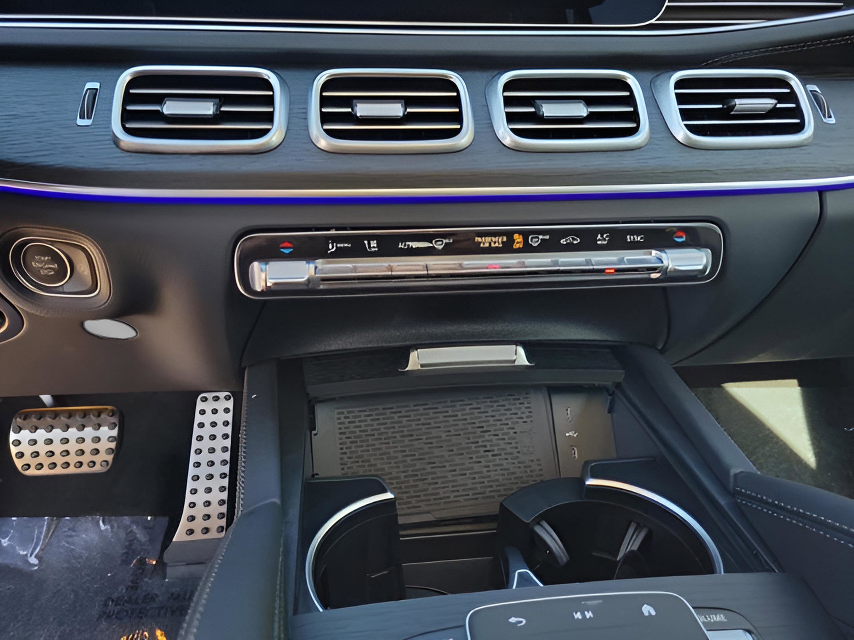 Certified 2026 Mercedes-Benz GLS 450 4MATIC image 23