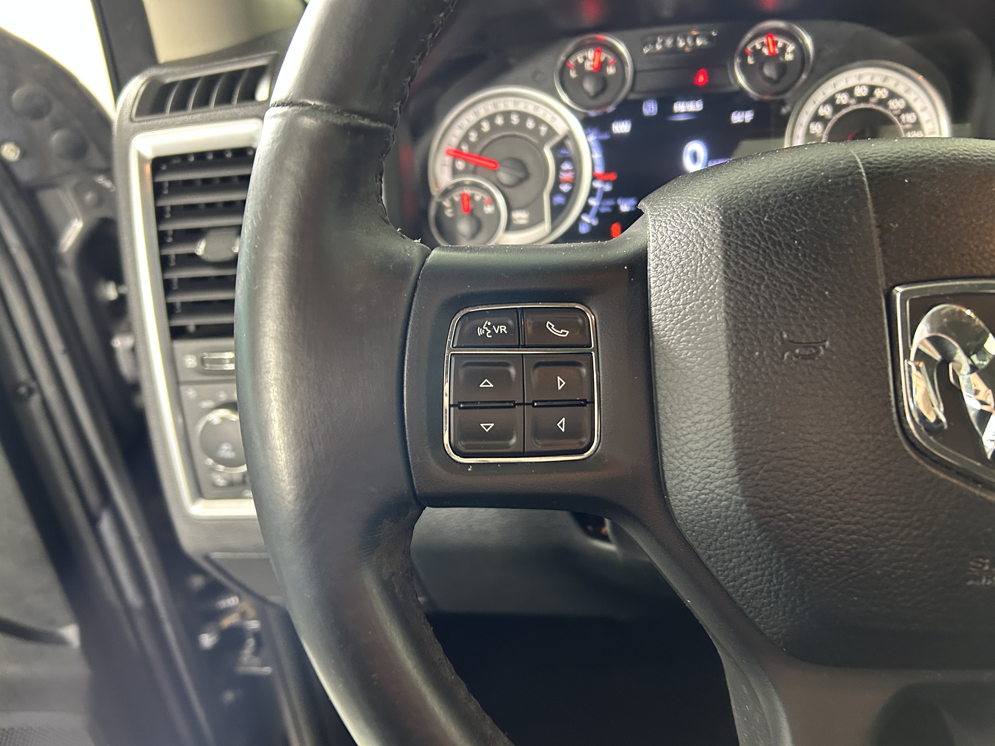 Used 2017 RAM 1500 Big Horn AWD/4WD image 15