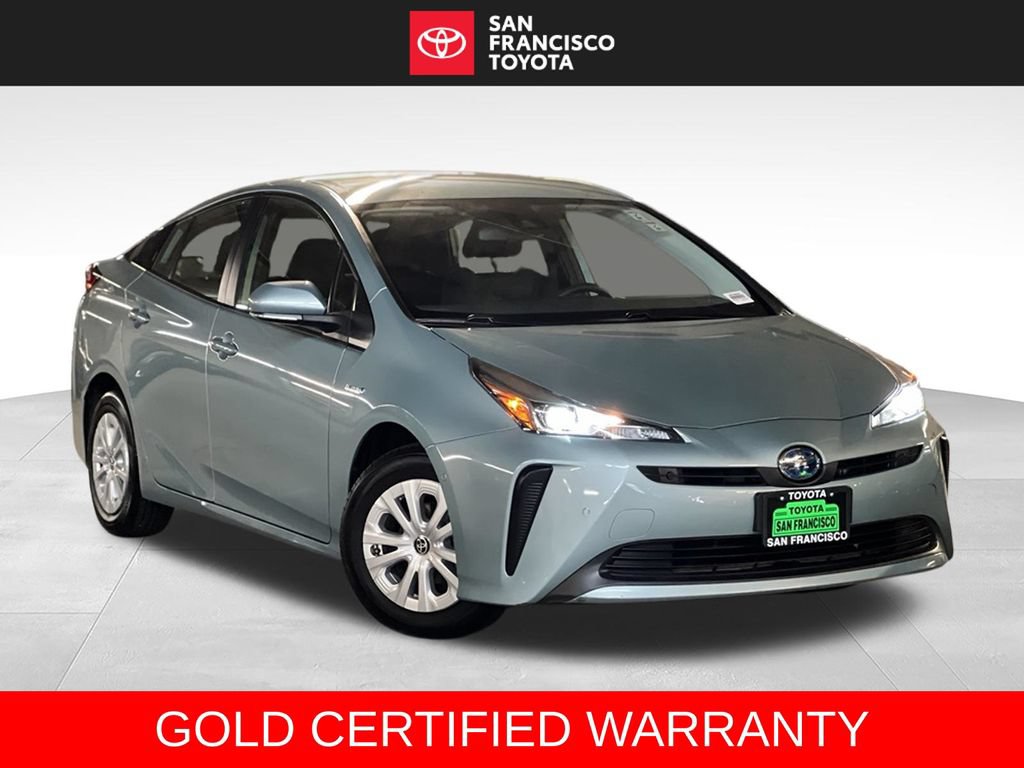 Certified 2022 Toyota Prius LE FWD image 7