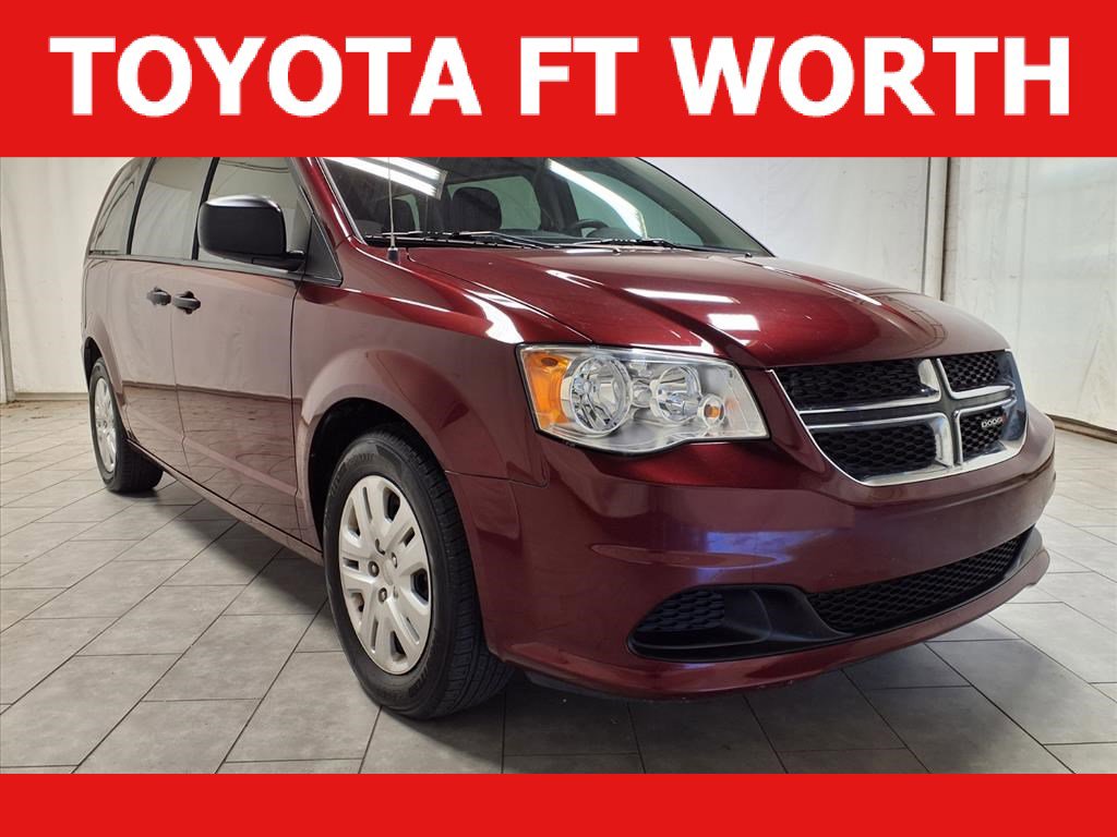 Used 2020 Dodge Grand Caravan SE w/ UConnect Hands-Free Group image 1